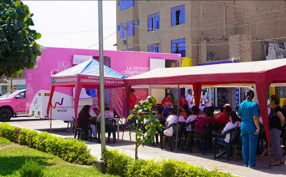 ¿Por qué en el Perú muere una gran cantidad de mujeres a causa del cáncer de cuello uterino?