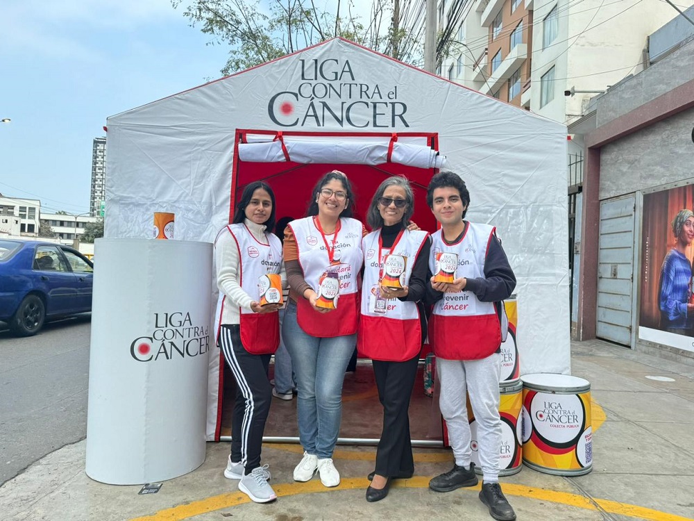 Los peruanos se sumaron a la Colecta Pública de la Liga Contra el Cáncer